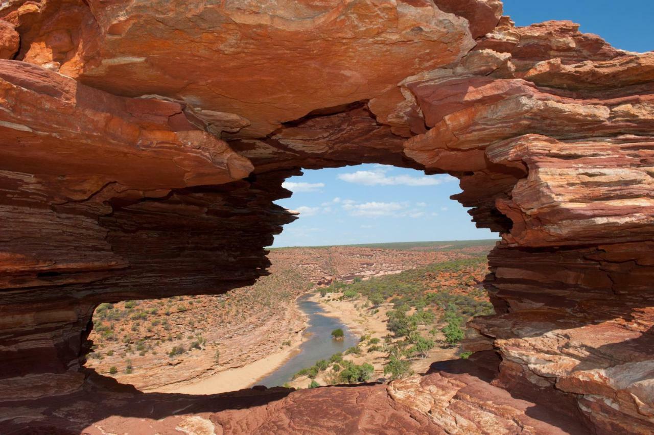 Api Pelican Beach Front Apartments Kalbarri Eksteriør billede